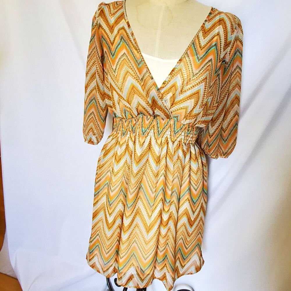 As U Wish AUW Layered Dress Chevron Pattern, Size M